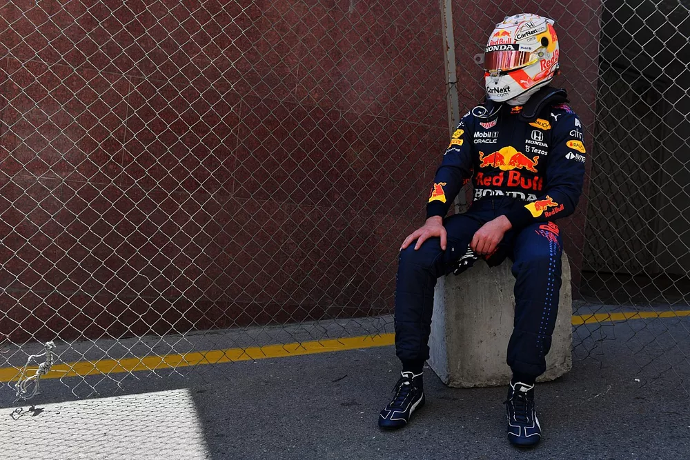 Max Verstappen, Red Bull Racing, tras su accidente
