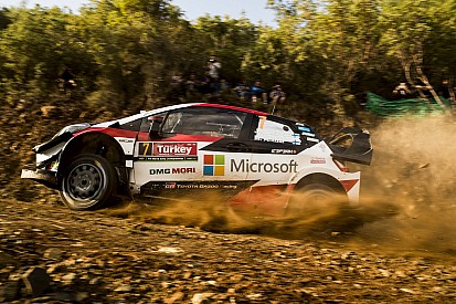 Turchia, PS12: Tanak amministra e Latvala si avvicina. A fuoco la Citroen di Breen!