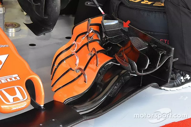 McLaren MCL32: Frontfl&uuml;gel