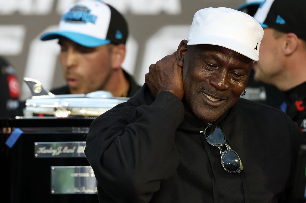 Michael Jordan reacts to Daytona 500 win:
