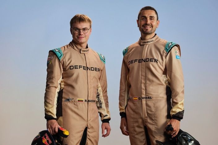 Oriol Vidal y el Defender en Portugal: muy distinto al Dakar y menos gap con Ultimate