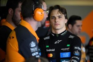 F1 - Villeneuve: Liderança do campeonato de 2025 deixou Piastri acomodado