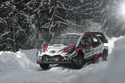 Toyota arranca el Rally de Suecia dominando