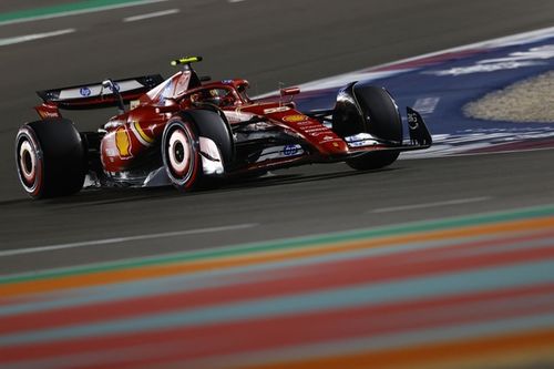 Ferrari "vuelve a la realidad" tras la clasificaci&oacute;n sprint de Qatar