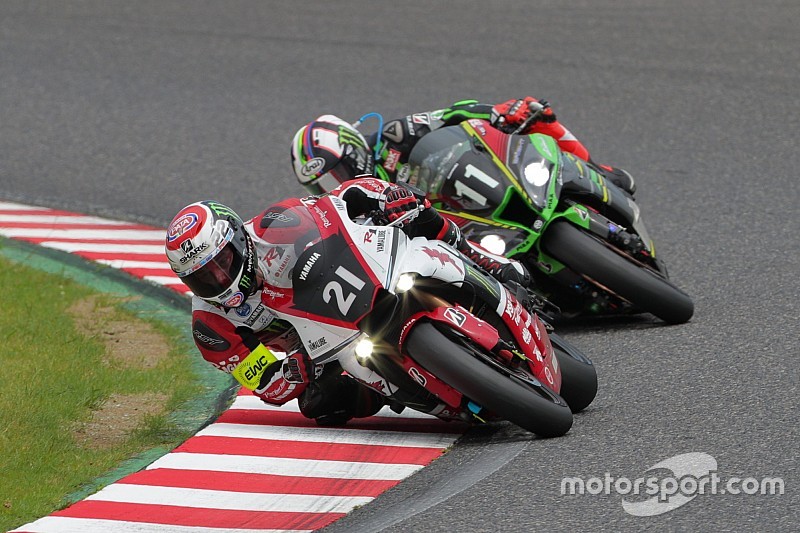 決勝レポート|怪我の中須賀は走らず、2人で走り抜いたヤマハファクトリーが優勝