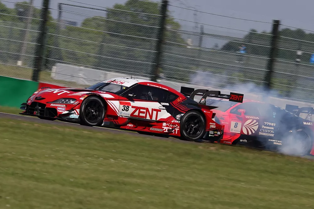 #38 ZENT CERUMO GR Supra