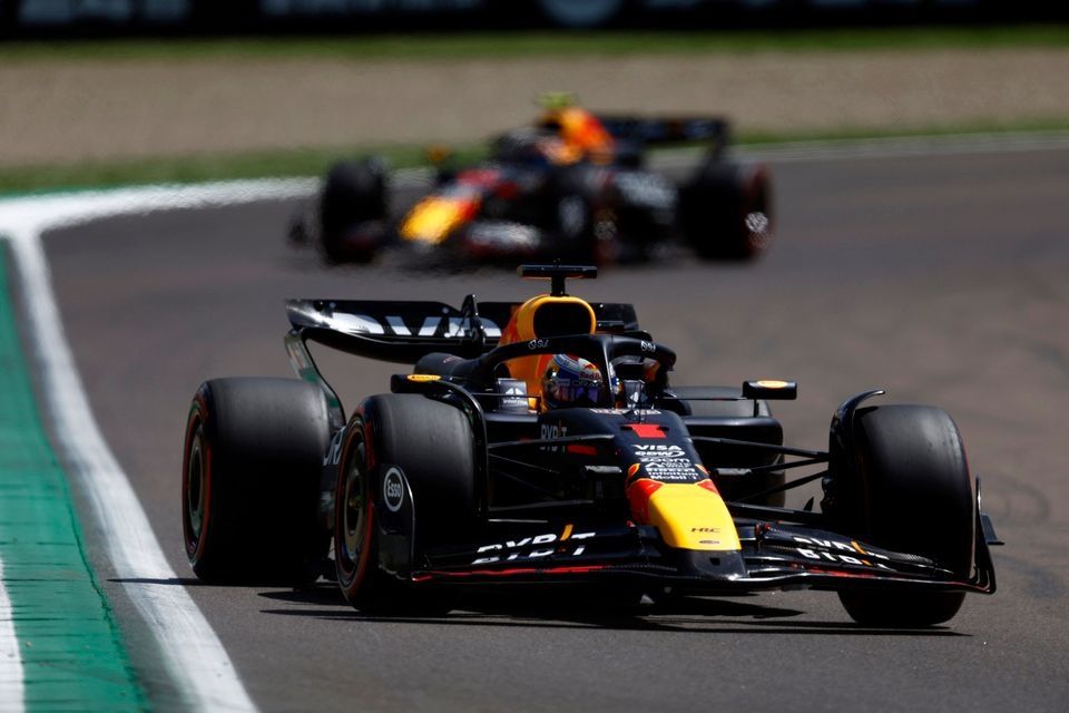 Max Verstappen, Red Bull Racing RB20, Sergio Perez, Red Bull Racing RB20