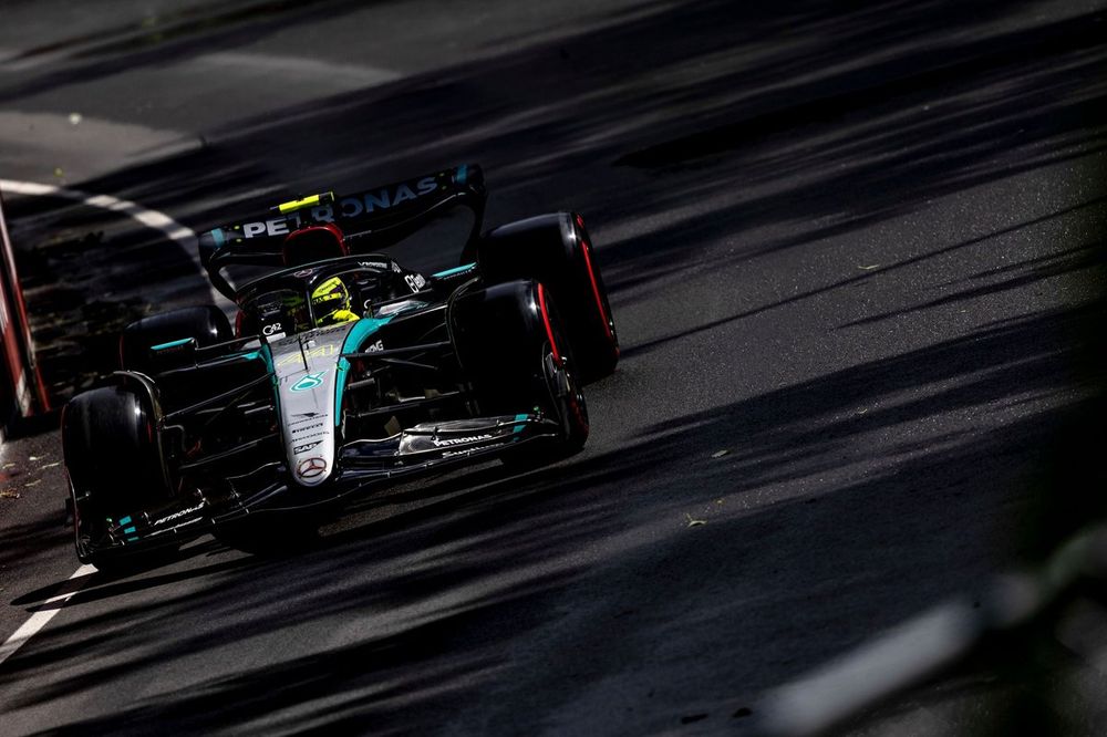 Lewis Hamilton, Mercedes F1 W15 