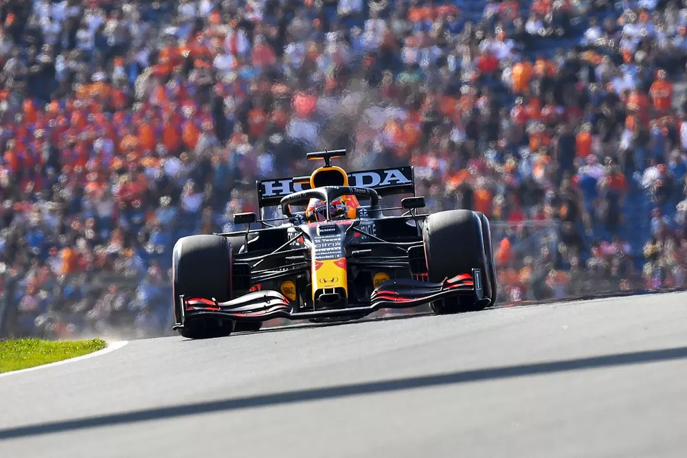 Max Verstappen, Red Bull Racing RB16B