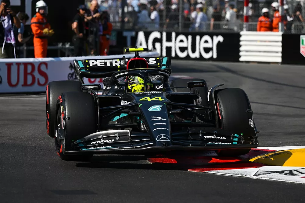 Lewis Hamilton, Mercedes F1 W14