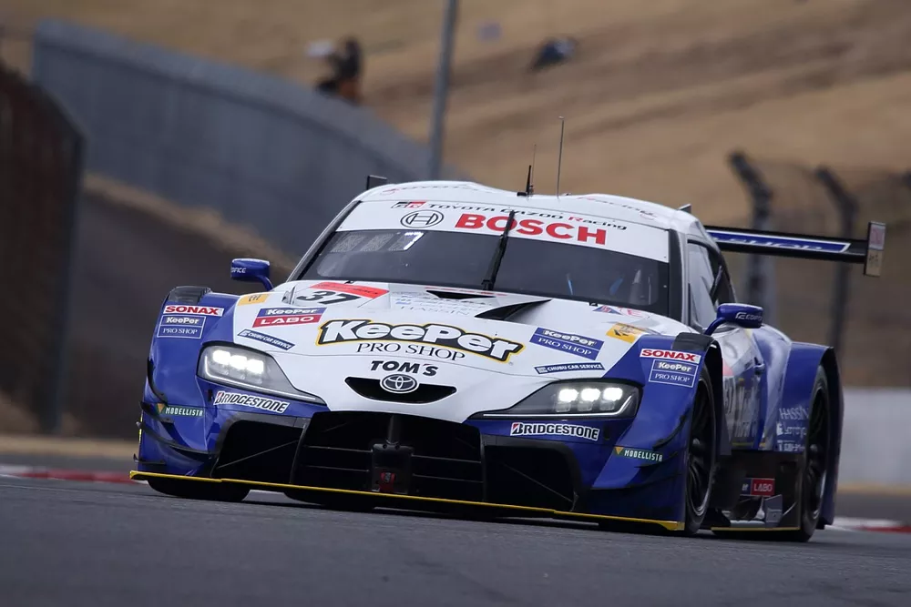 #37 KeePer TOM'S GR Supra