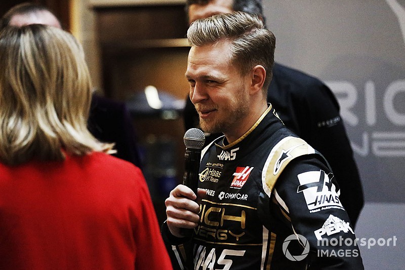 Magnussen hoopt dat 'extreem' brandstof sparen tot het verleden behoort