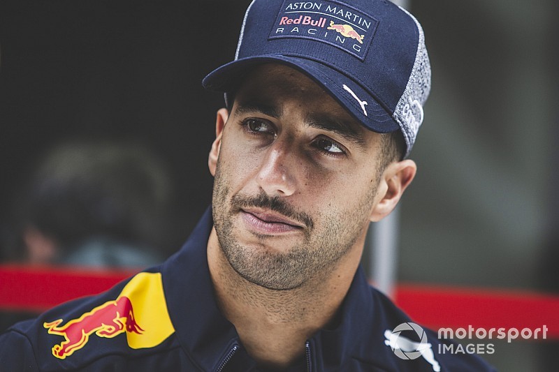 Ricciardo écope déjà d'une pénalité au Brésil