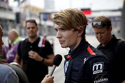 Ticktum zet zinnen op F1-test in RB15 dit jaar: "Wie weet krijg ik die kans vanzelf"
