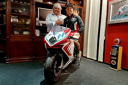 Aegerter pindah ke MV Agusta Forward