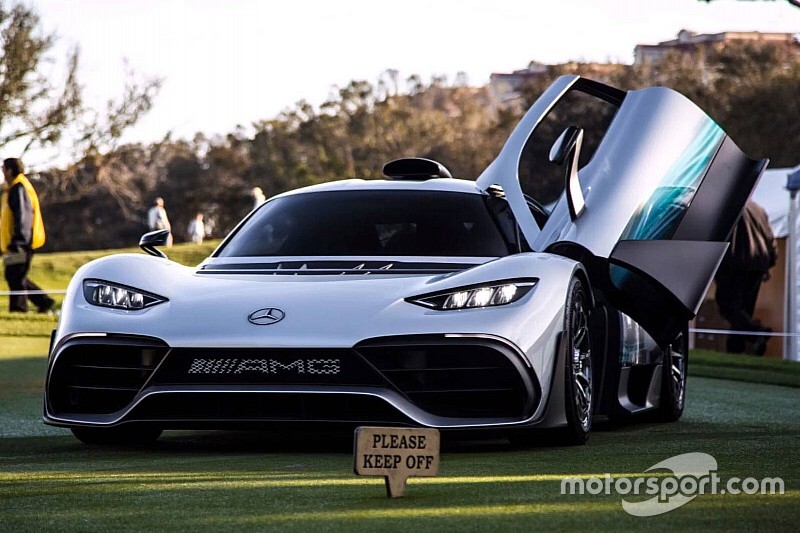 Спорткари Mercedes-AMG стануть «м’якими гібридами»