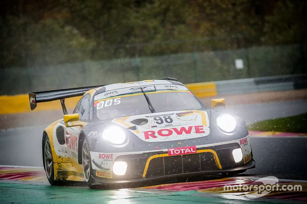 #98 ROWE Racing Porsche 911 GT3-R: Nick Tandy, Earl Bamber, Laurens Vanthoor