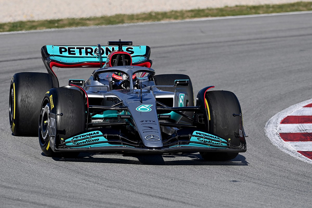 george-russell-mercedes-w13-1.jpg
