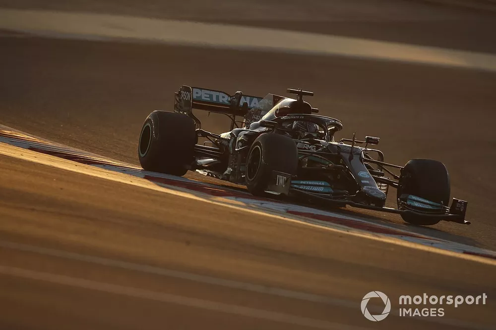 Lewis Hamilton, Mercedes W12 