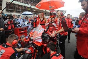 M&aacute;rquez: "Mir&eacute; la estrategia de Bagnaia, pero esper&eacute; a Alex para hacer lo mismo que &eacute;l"