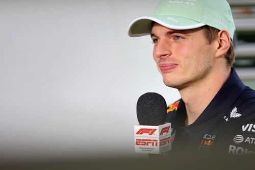F1 - Verstappen fala pela primeira vez sobre nascimento da filha: "Tem sido muito especial" 