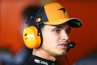 Norris lamenta su "costoso" error y Piastri admite su "difícil" viernes