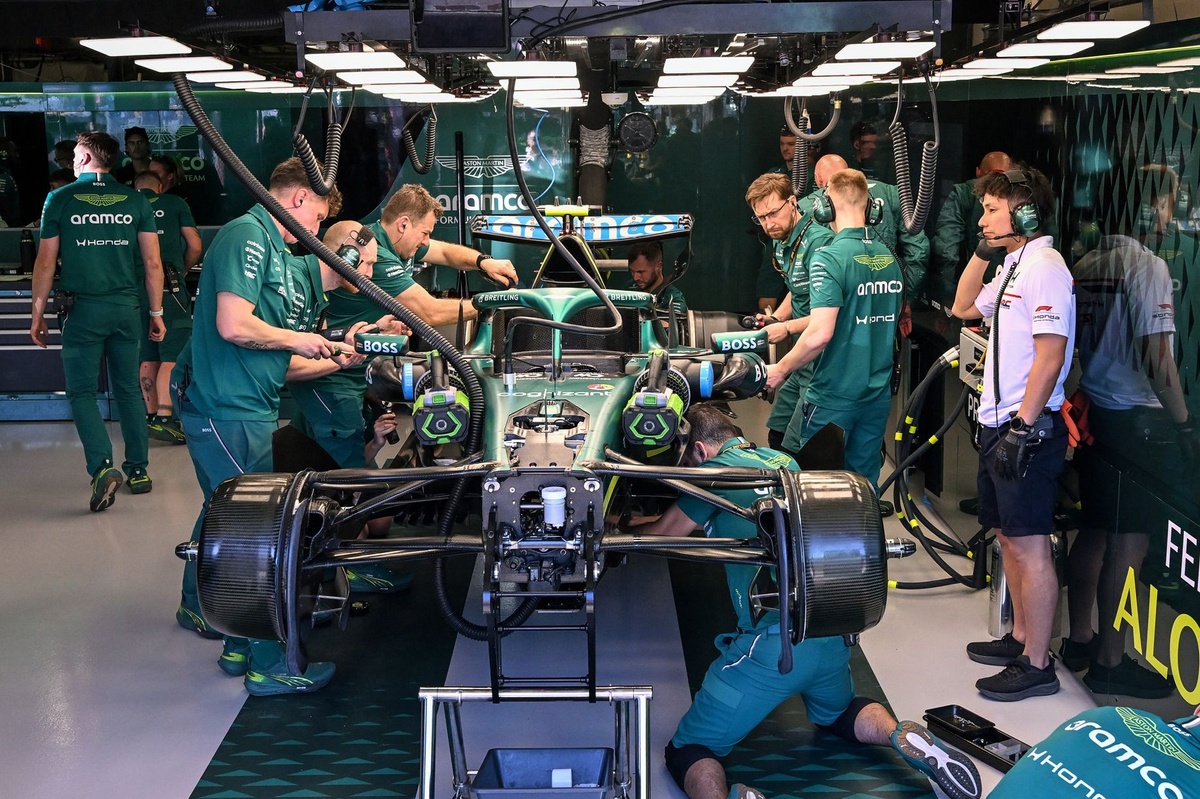 Alonso lance une première pique à Honda au GP d'Australie