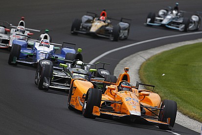 McLaren renonce à l'IndyCar en 2019 mais pas à l'Indy 500 pour Alonso