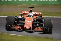 Alonso leva reprimenda por ignorar bandeiras azuis no Jap&atilde;o