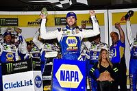 Ryan Blaney y Chase Elliott ganan los duelos