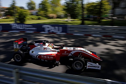 Євро Ф3 у По: китайський юніор Ferrari здобув першу перемогу