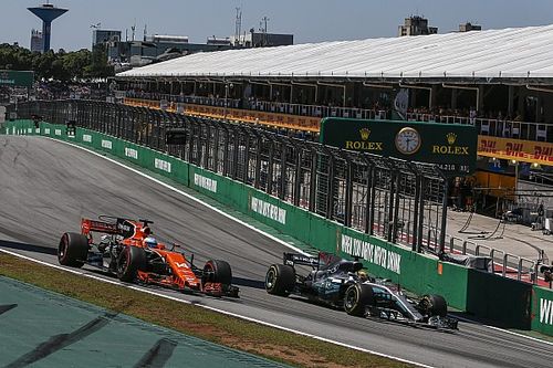 Mercedes toma "seriamente" la amenaza de McLaren y Renault