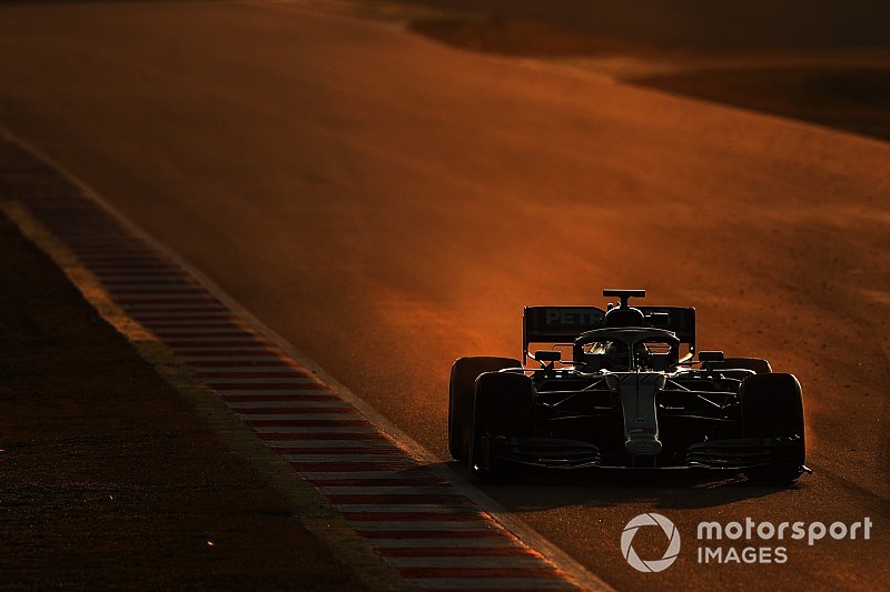 Resmi: F1'de en hızlı turu atan pilot bir puan alacak!
