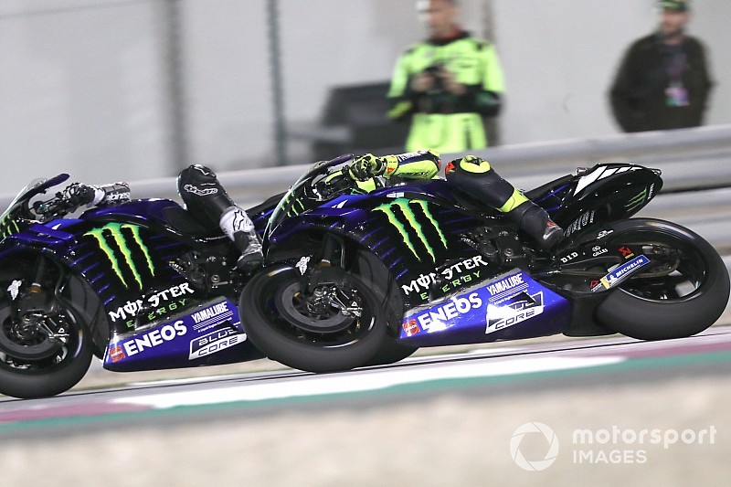 A legjobb képek a MotoGP katari futamáról: micsoda befutó?!