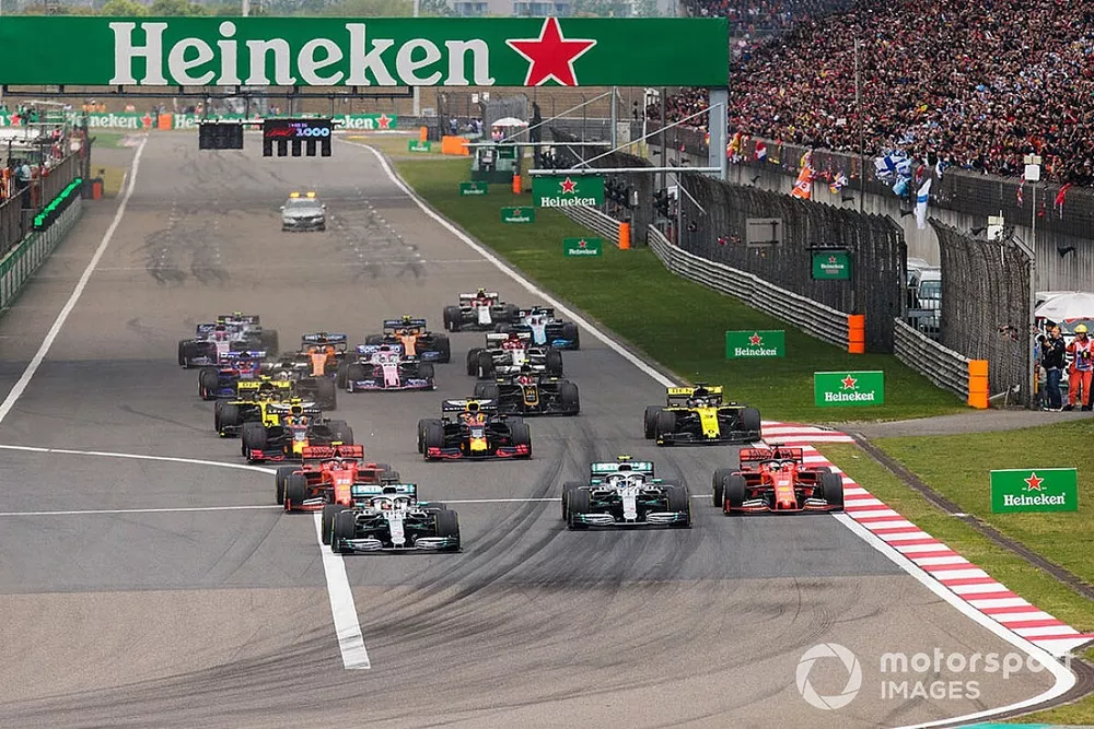 Lewis Hamilton, Mercedes AMG F1 W10, Valtteri Bottas, Mercedes AMG W10, Charles Leclerc, Ferrari SF90, Sebastian Vettel, Ferrari SF90, Max Verstappen, Red Bull Racing RB15