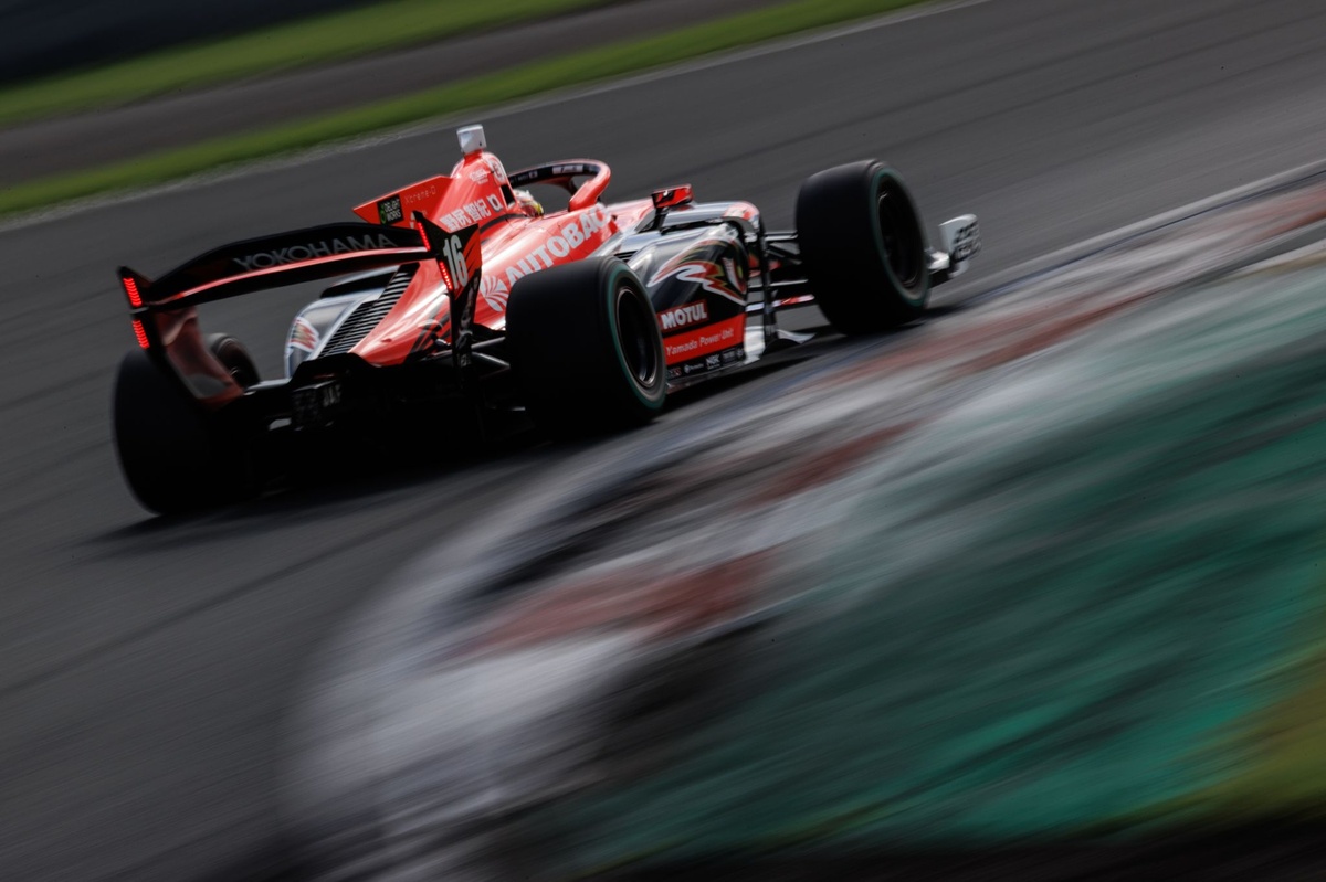 F-1グランプリ　ザ・ラリー／写真集付　ポールポジション　4枚　レコード F-1グランプリ ザ・ラリー／写真集付 ポールポジション 4枚