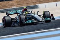 F1: Hamilton revela que ficou sem bebida durante corrida e estima que perdeu 3 kg