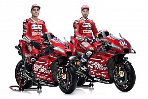 Ducati presenta una Desmosedici más roja y "mejorada en todas las áreas"