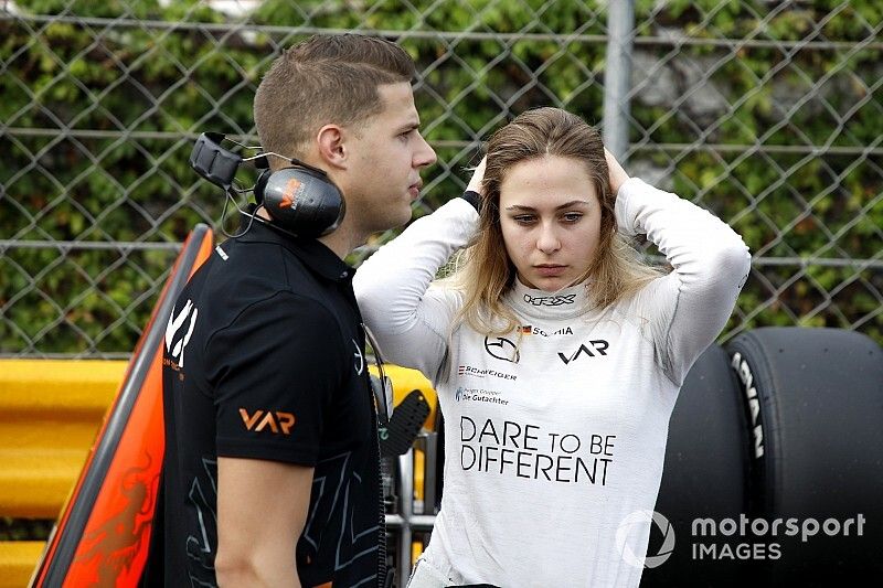 Sophia Fl&ouml;rsch, Van Amersfoort Racing