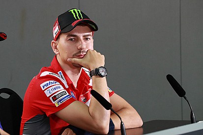 Lorenzo, Sepang yarışından çekildi