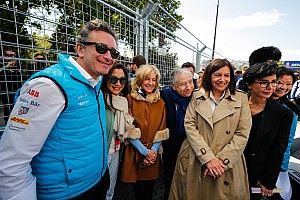 La F&oacute;rmula E cambi&oacute; su vestimenta por los 'chalecos amarillos' en Par&iacute;s