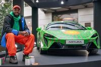 McLaren Artura se pone art&iacute;stico en esta colaboraci&oacute;n ben&eacute;fica
