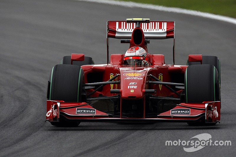 10 éve leplezték le a 2009-es Ferrarit – nem volt benne sok köszönet…