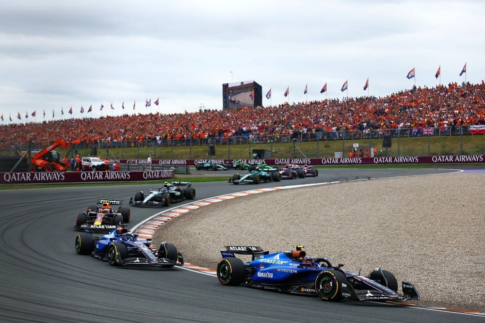 Carlos Sainz, Williams, Alexander Albon, Williams