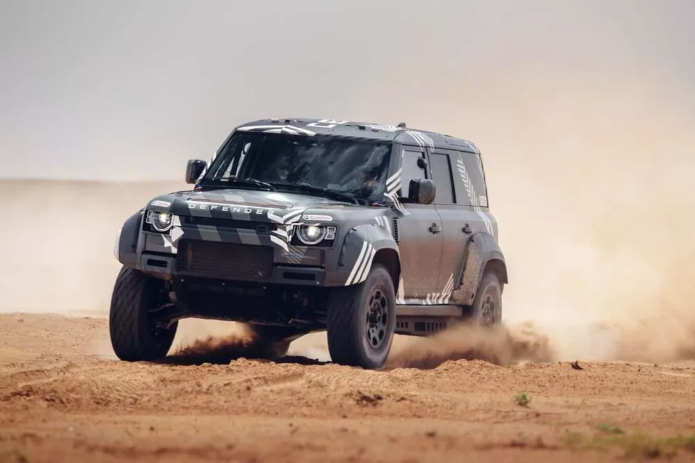 Land Rover Defender Rally 