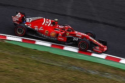 Képeken a már pályára gurult Ferrari az új F1-es festéssel