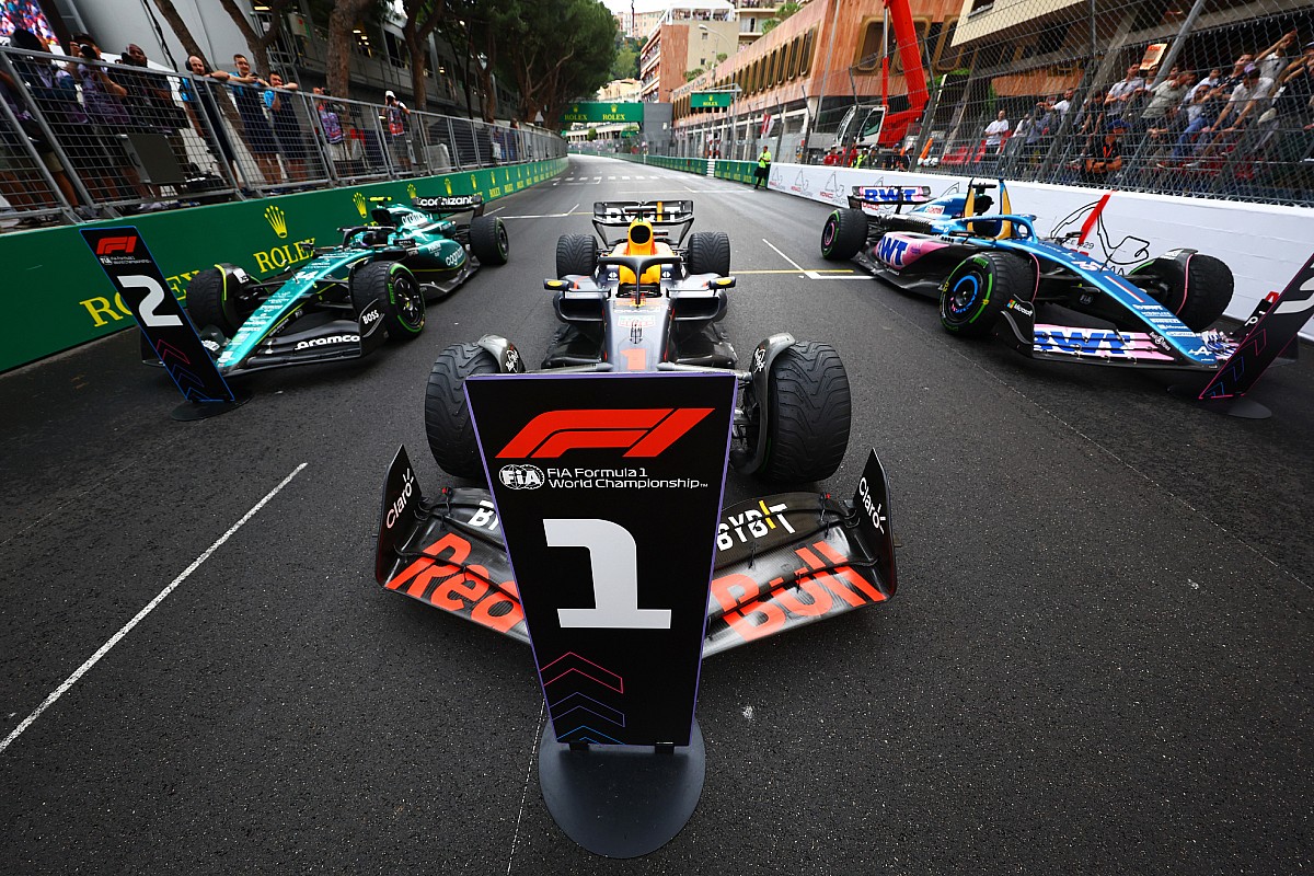 AlphaTauri mantiene su nuevo nombre oculto en la lista de inscritos de la  FIA