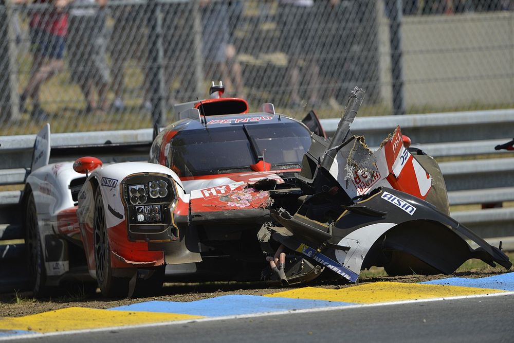 Mike Conway, Toyota Racing after crashing