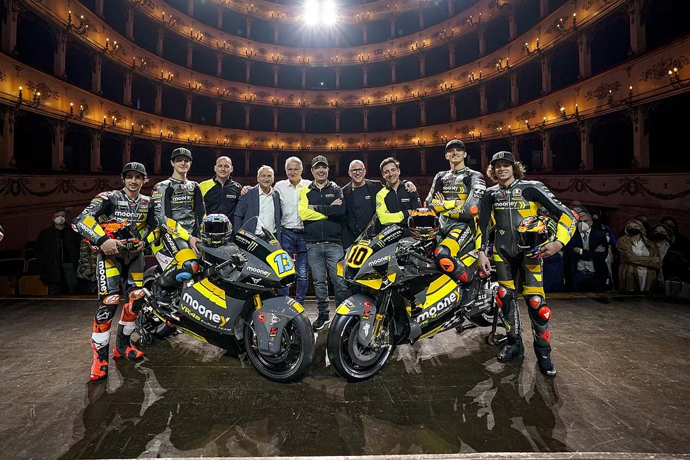 Luca Marini, Marco Bezzecchi, Celestino Vietti, Niccolo Antonelli, VR46 Racing Team con Valentino Rossi, VR46 Racing Team 