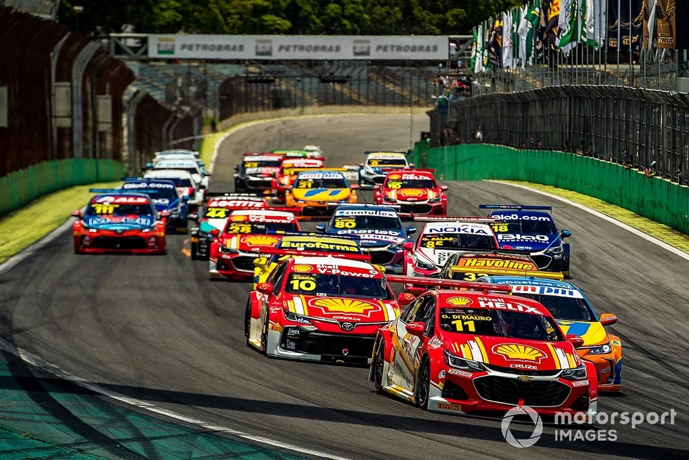 Largada da final da Stock Car 2020 em Interlagos